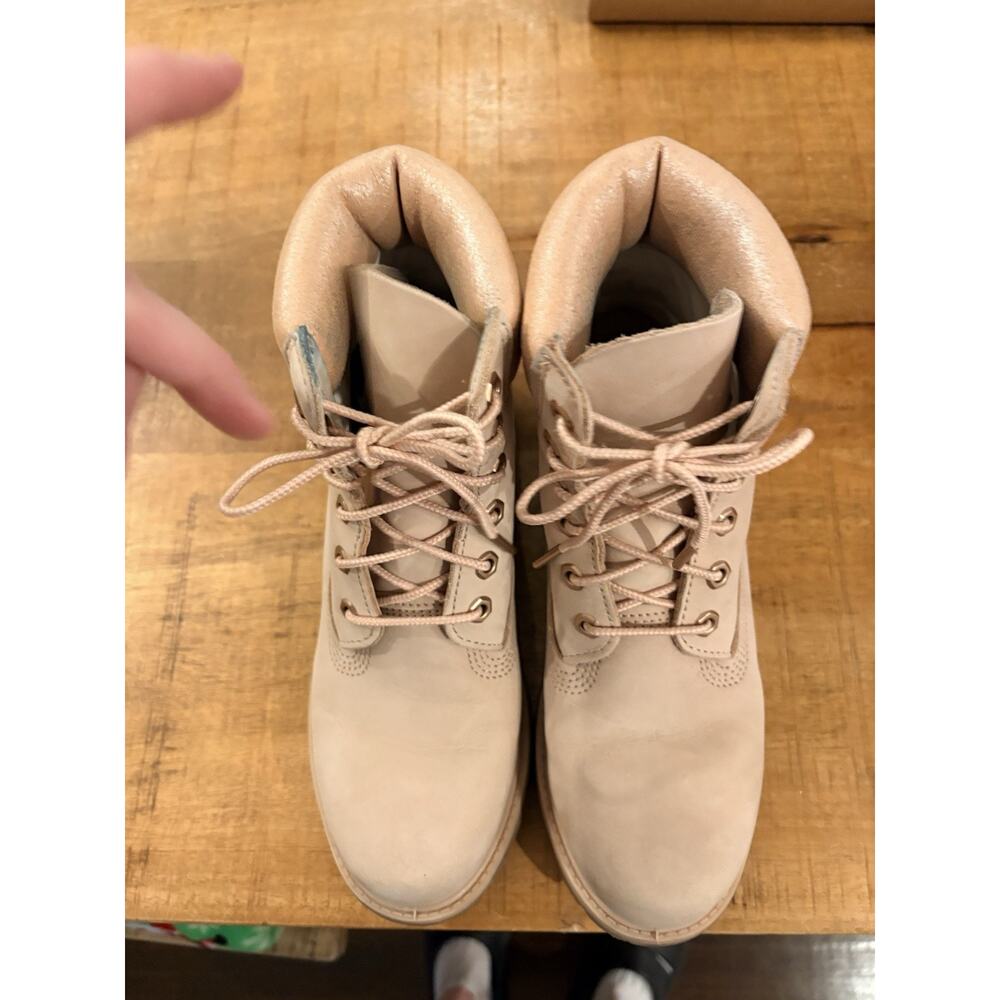 Womens Timberland 6 inch Premium nubuck leather boots pink and rose gold size 8 - Picture 2 of 16